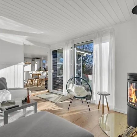 度假居 4 Bedroom Cozy In